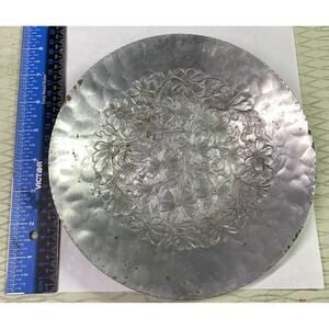 Everlast Vintage Hand Forged Aluminum Bowl Floral  Design Silver 8"Wx 1-1/8"Tall